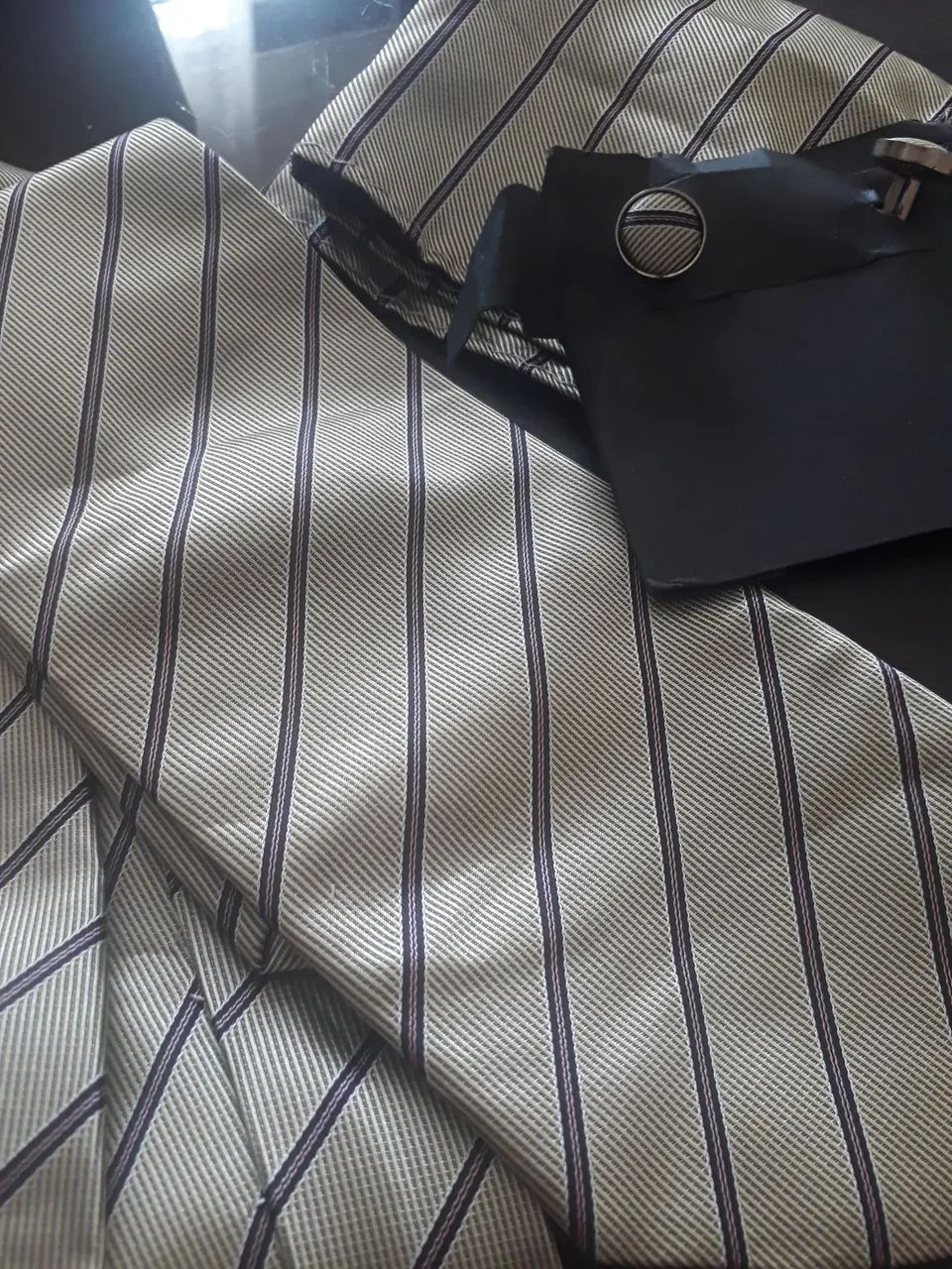 Kit Gravata e Abotoaduras Elegante por 45 reais  - Foto 3