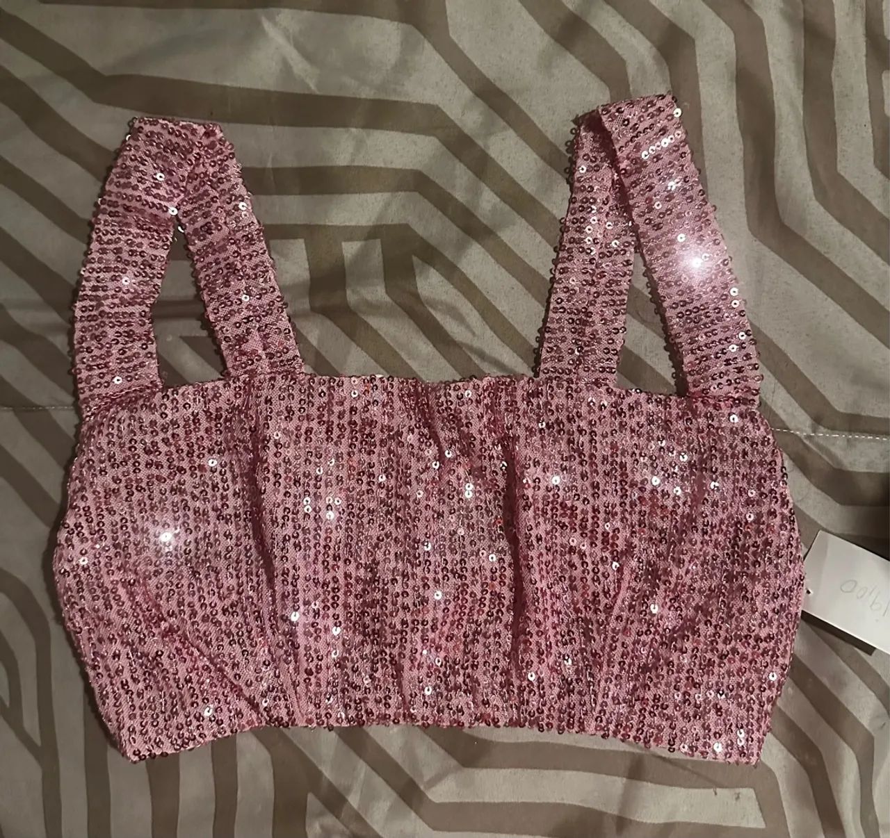cropped top de paetês roxo - Foto 2