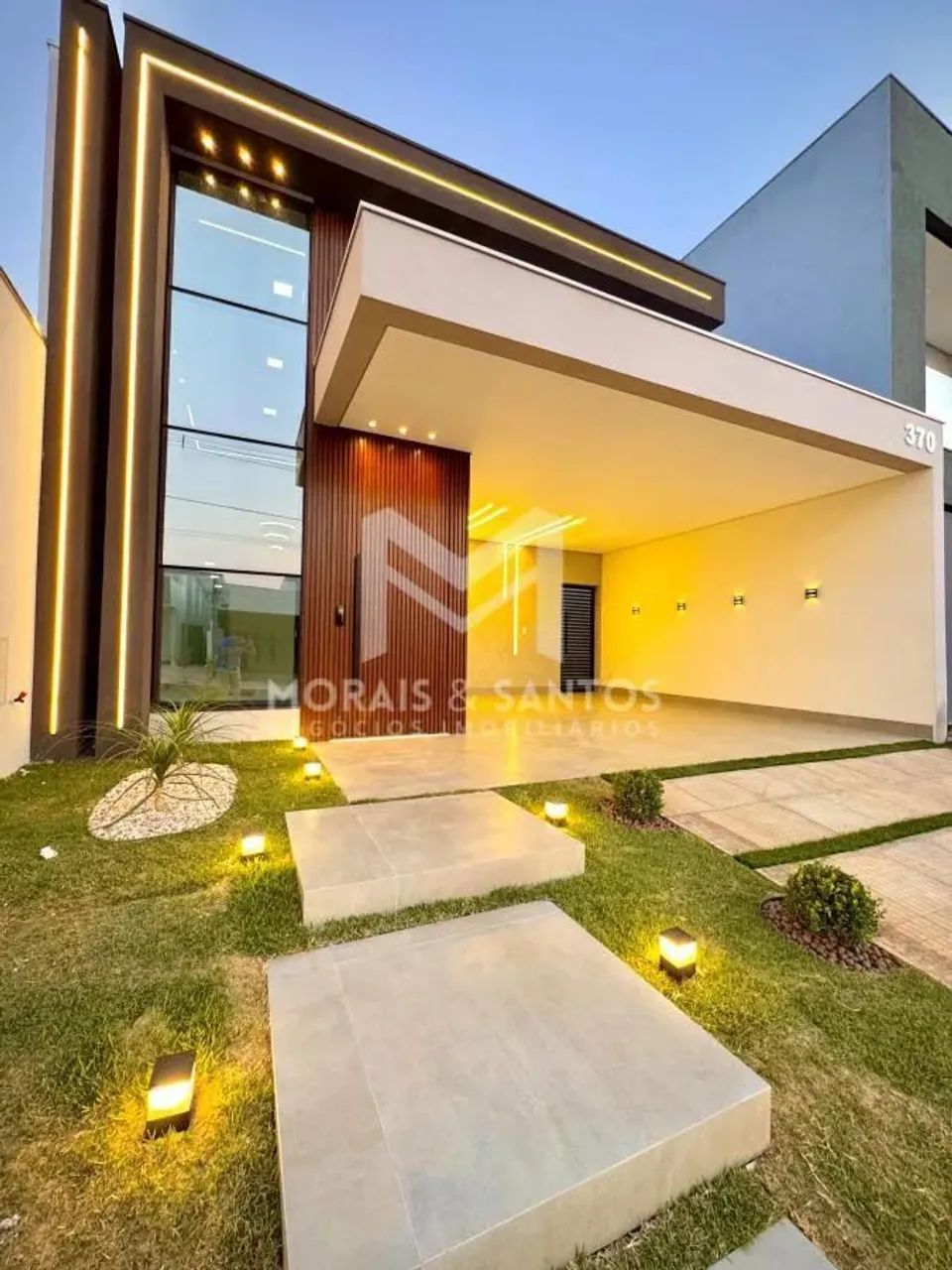 M - CASA À VENDA NO CONDOMÍNIO VILLA SEGURA - MONTES CLAROS MG