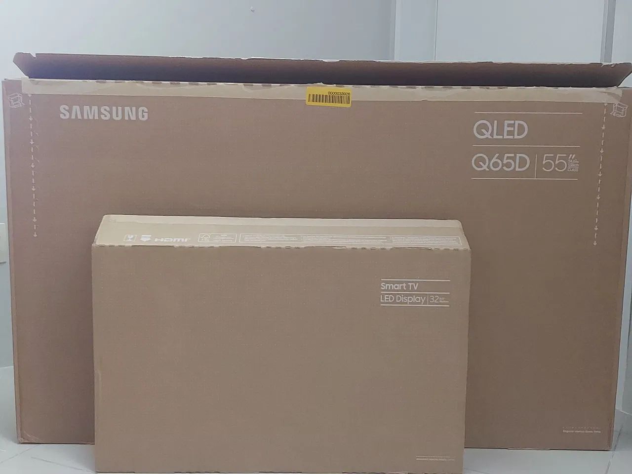 Caixas para TV 55 e 32 polegadas