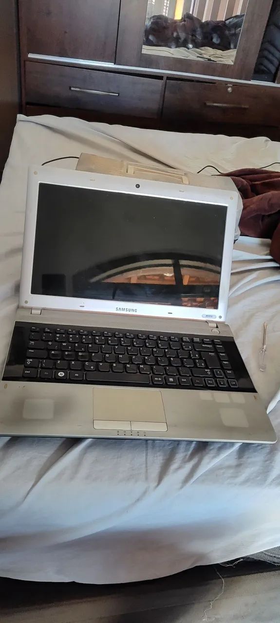 Retirada de peças HP ALL in one e notebook Samsung antigo  - Foto 5