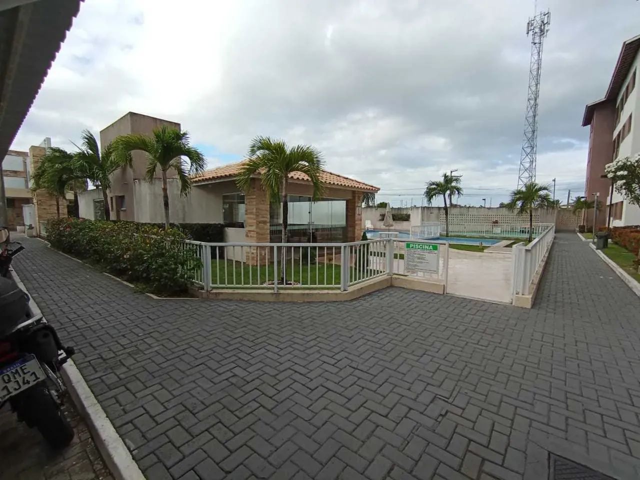 ^ Litorâneo Barra Residence /Barra dos coqueiros