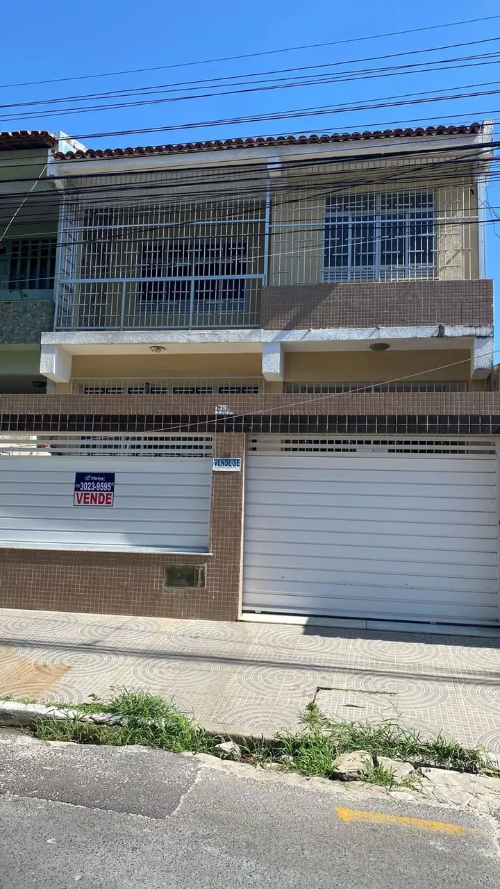EXCELENTE CASA À VENDA NA AV. HERMES FONTES