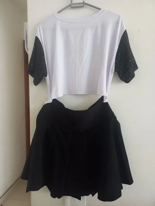 Conjunto Cropped com Saia - Brooklyn - Foto 2