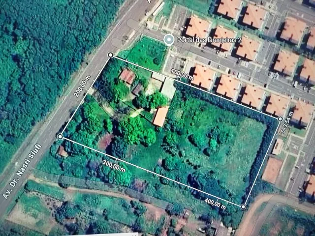 vendo área de 14.700 metros na Av. Nasri Siufi, marginal lagoa,