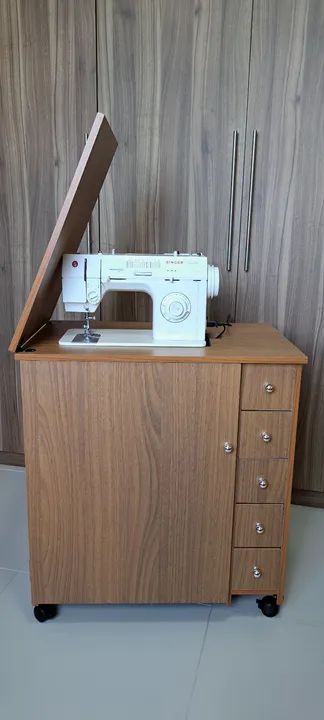 Máquina de Costura Singer Facilita