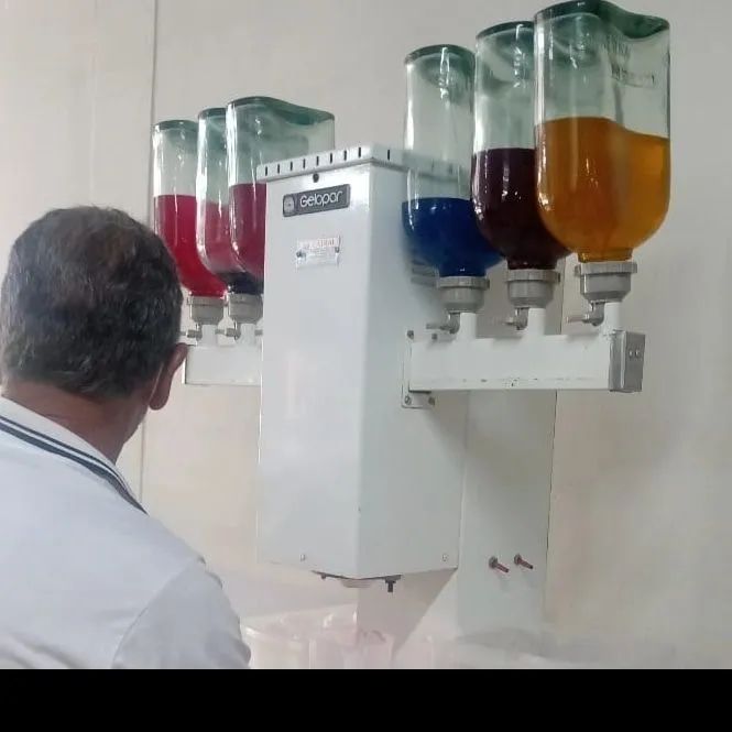 Máquina de sorvete americano64292683426689120