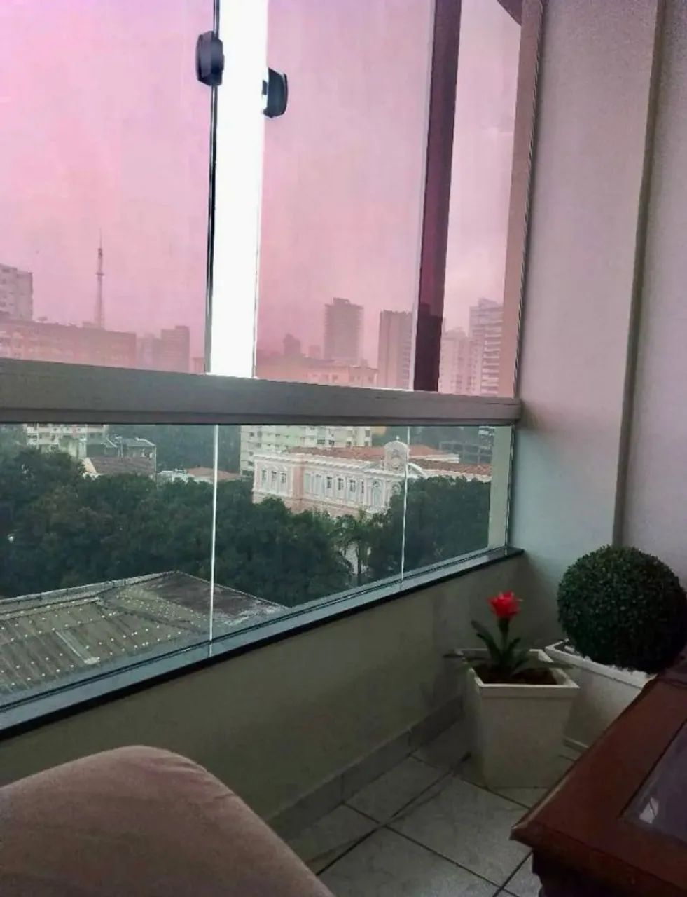 Apto, 90m², 2/4 no Ed. Banna  - Foto 2