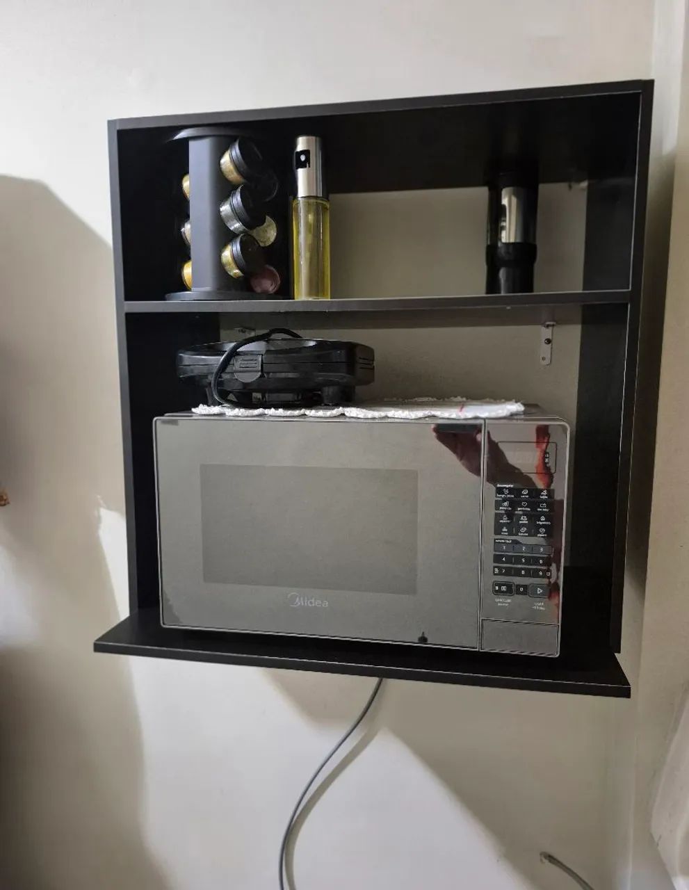 Suporte duplo aéreo para microondas 