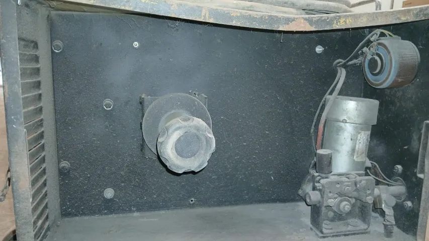 Maquina MIG MAG 250 Compacta  R$ 2.600,00 - Foto 2