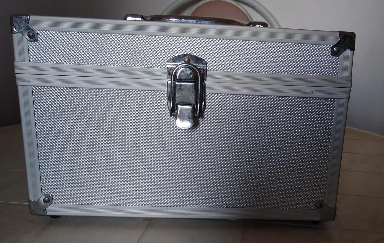 Maleta profissional de maquiagem 