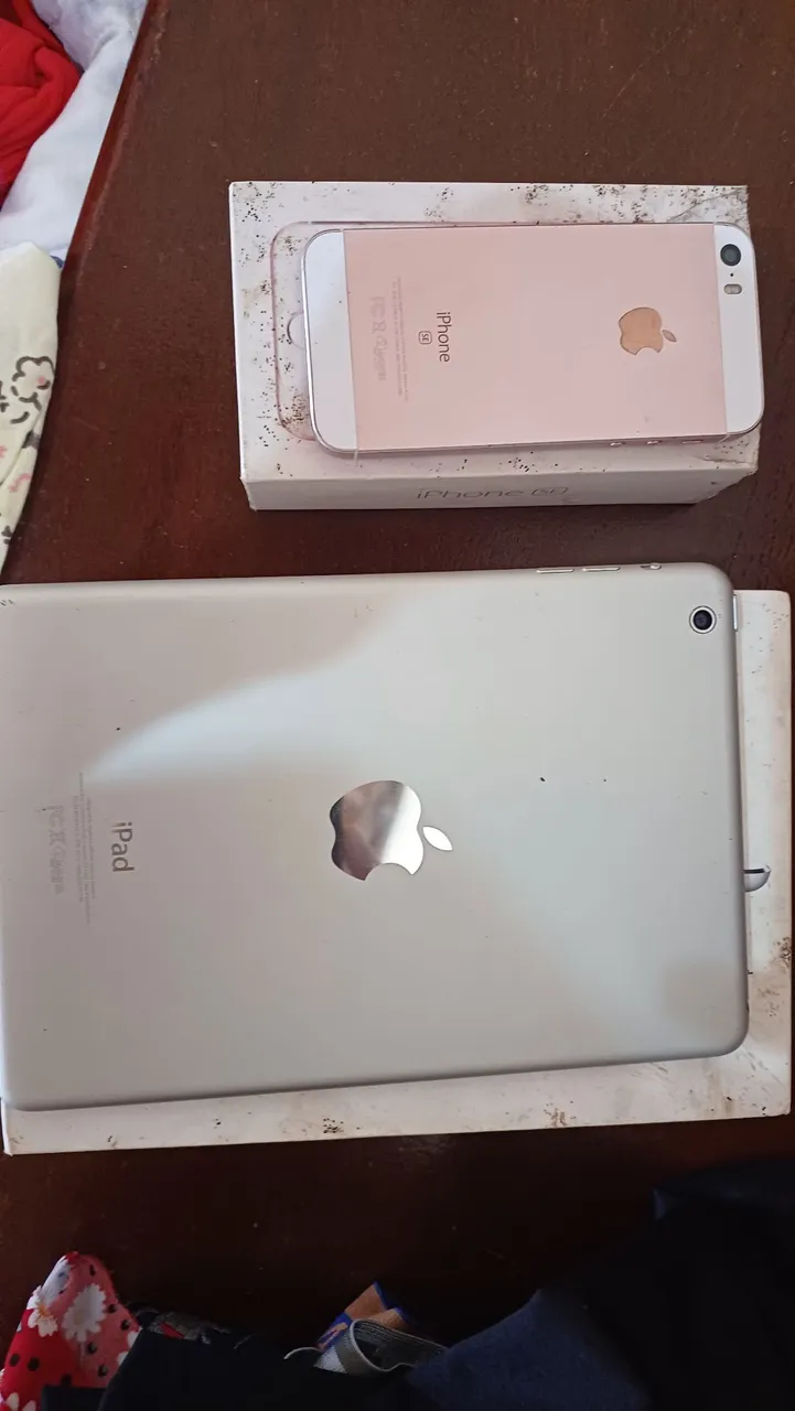 iPad e iPhone se(retirada de peças ou restauração)