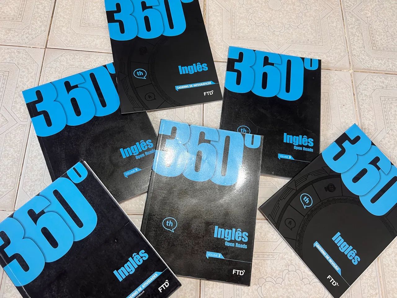 Livro Inglês 360° - Box Open Roads da FTD