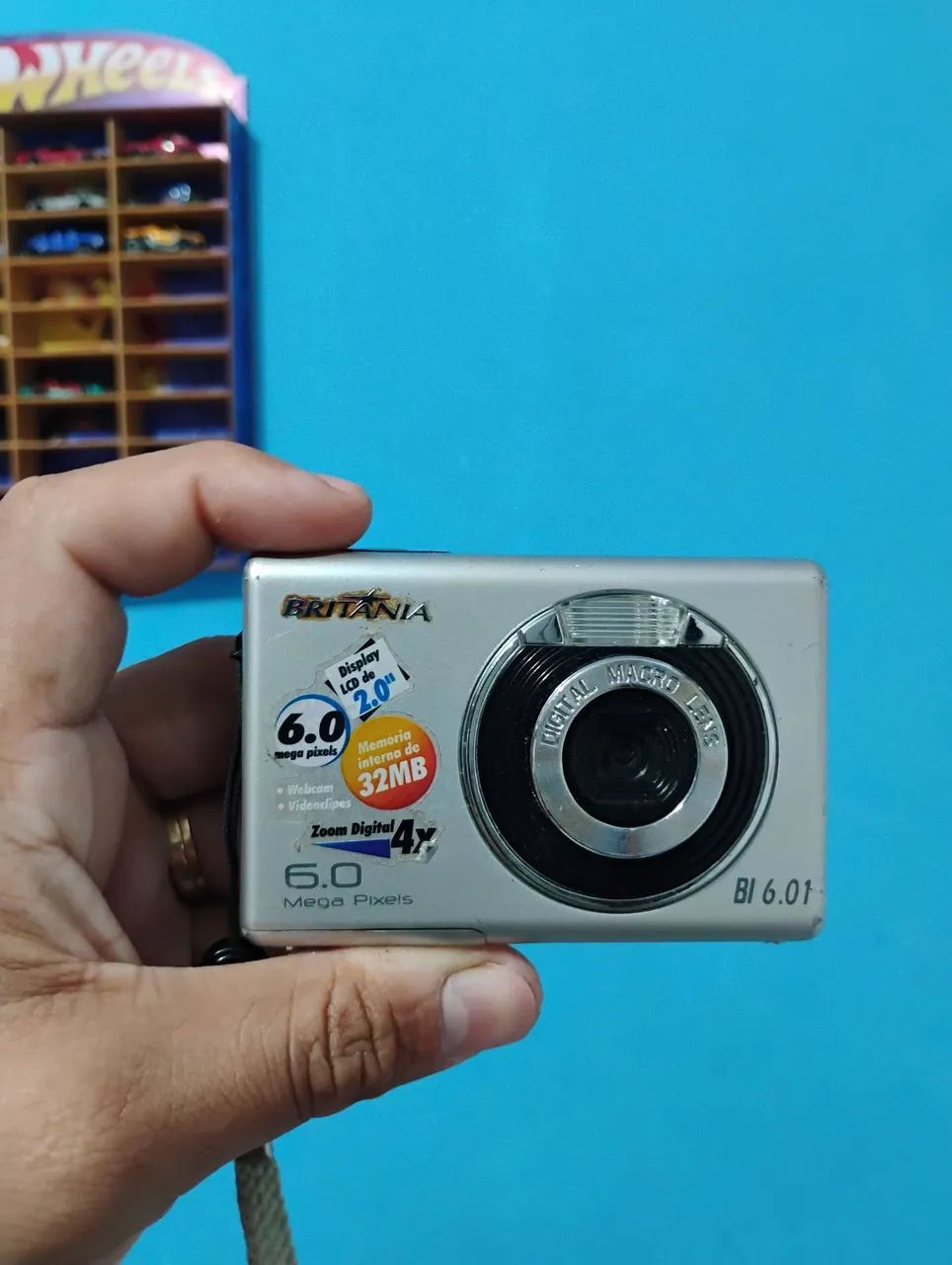 Câmera digital Britânia 6 mp BL 6.01