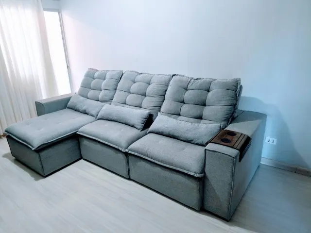 Sofá seminovo