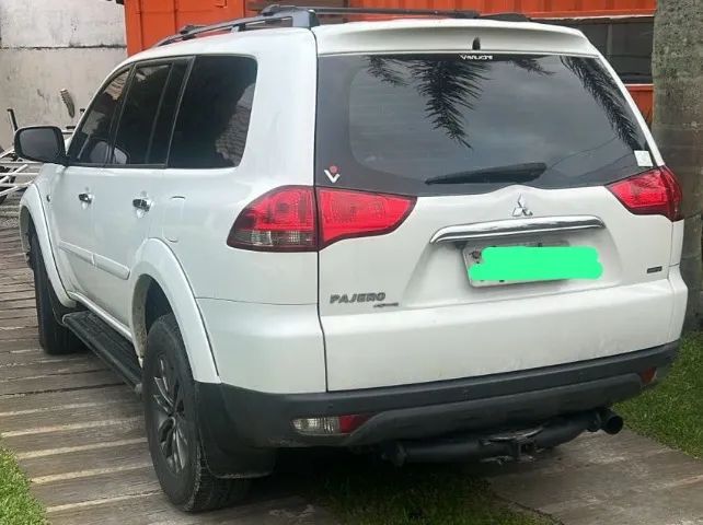 Mitsubishi Pajero 2016