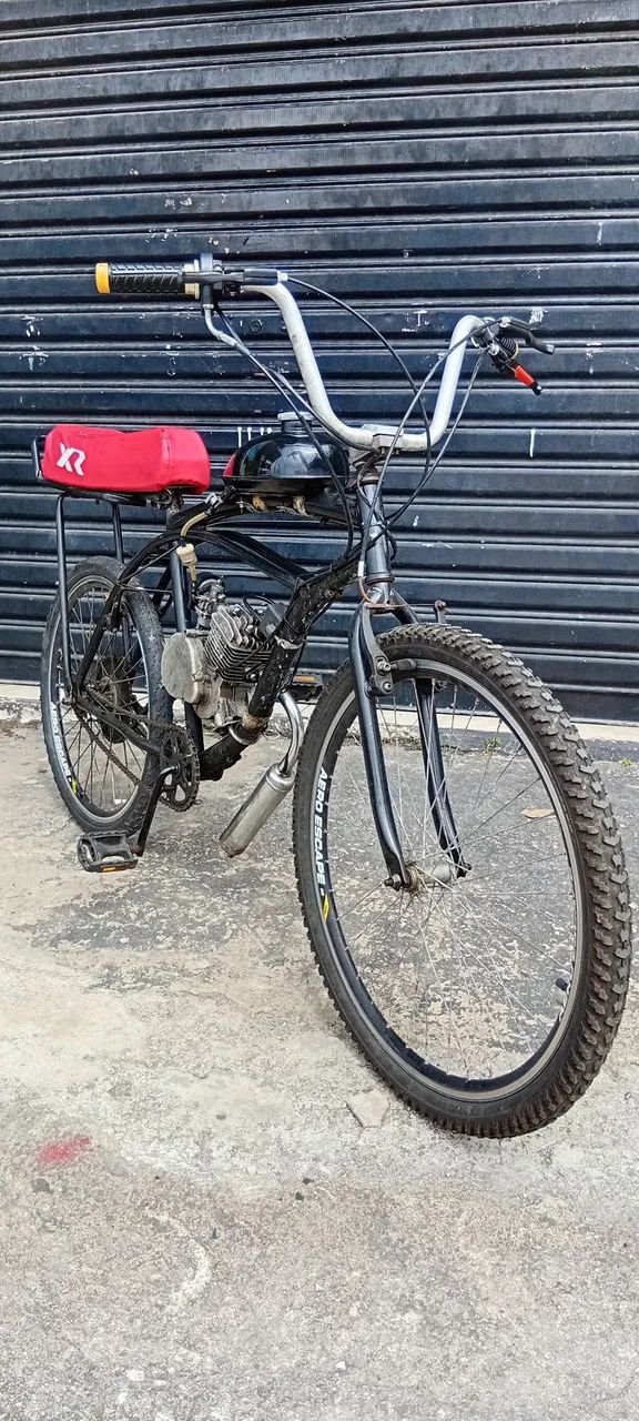 Bike motorizada em ótimo estado 