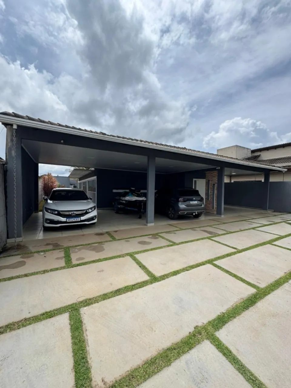 VENDO LINDA CASA EM LOTE DE 800M - Foto 2