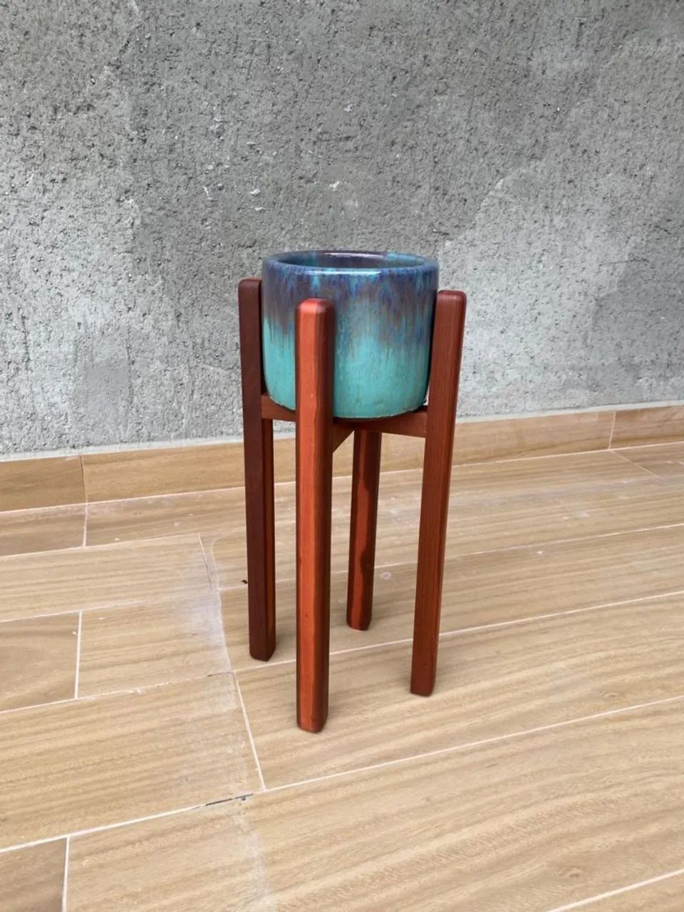 Suporte de madeira para vaso - Foto 2