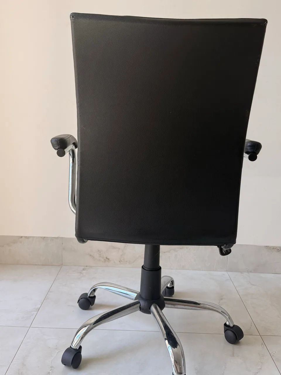 Cadeira Escritório Diretor  - Foto 2