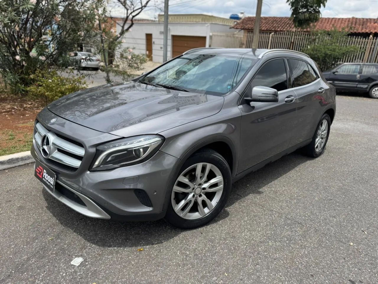 Mercedes-Benz GLA 200 Vis. Black ED. 1.6 TB 16V Aut. 2016