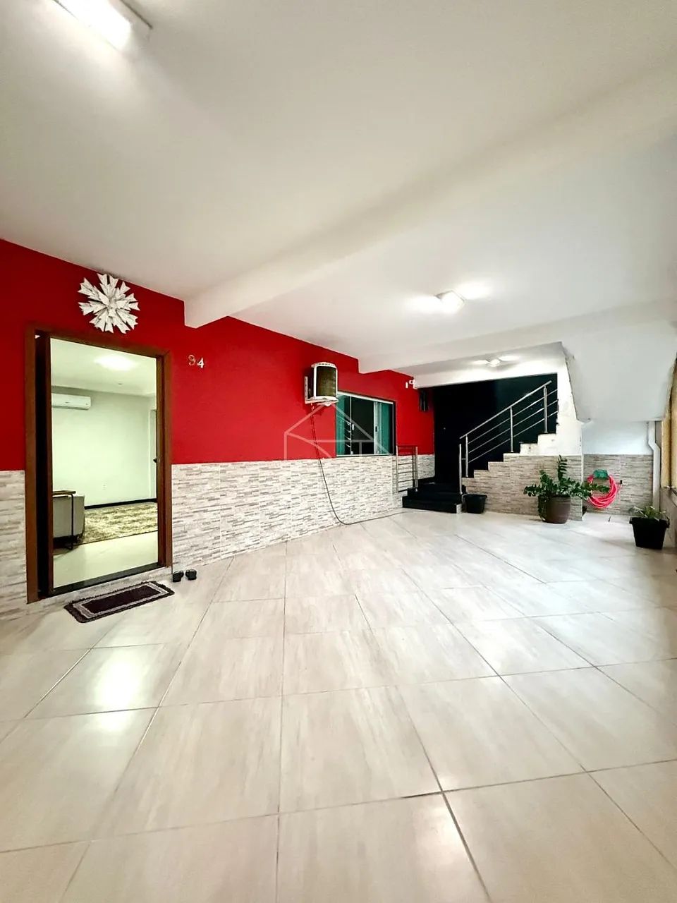 Casa de 4 quartos com 2 suítes em Barcelona  Serra - Foto 5