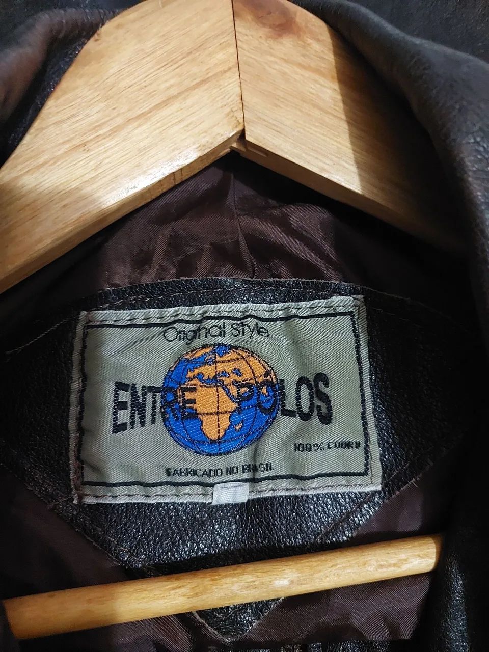 Jaqueta 100% couro Entre polos  - Foto 4