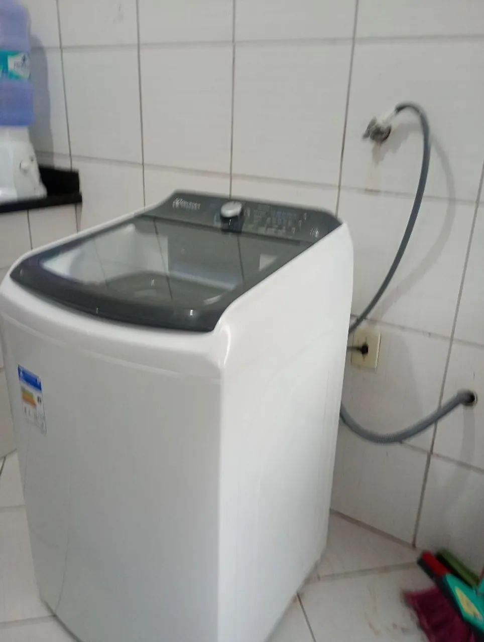Vendo semi novo 