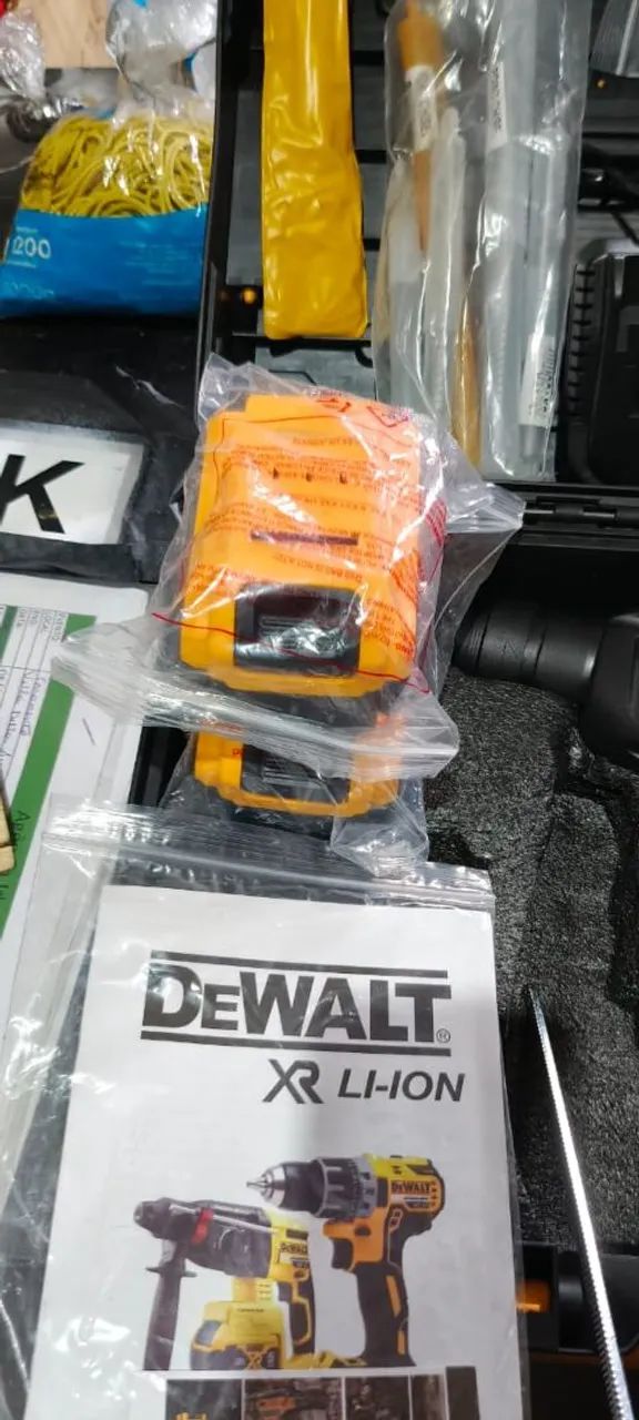 Dewalt kit Furadeira - Foto 4