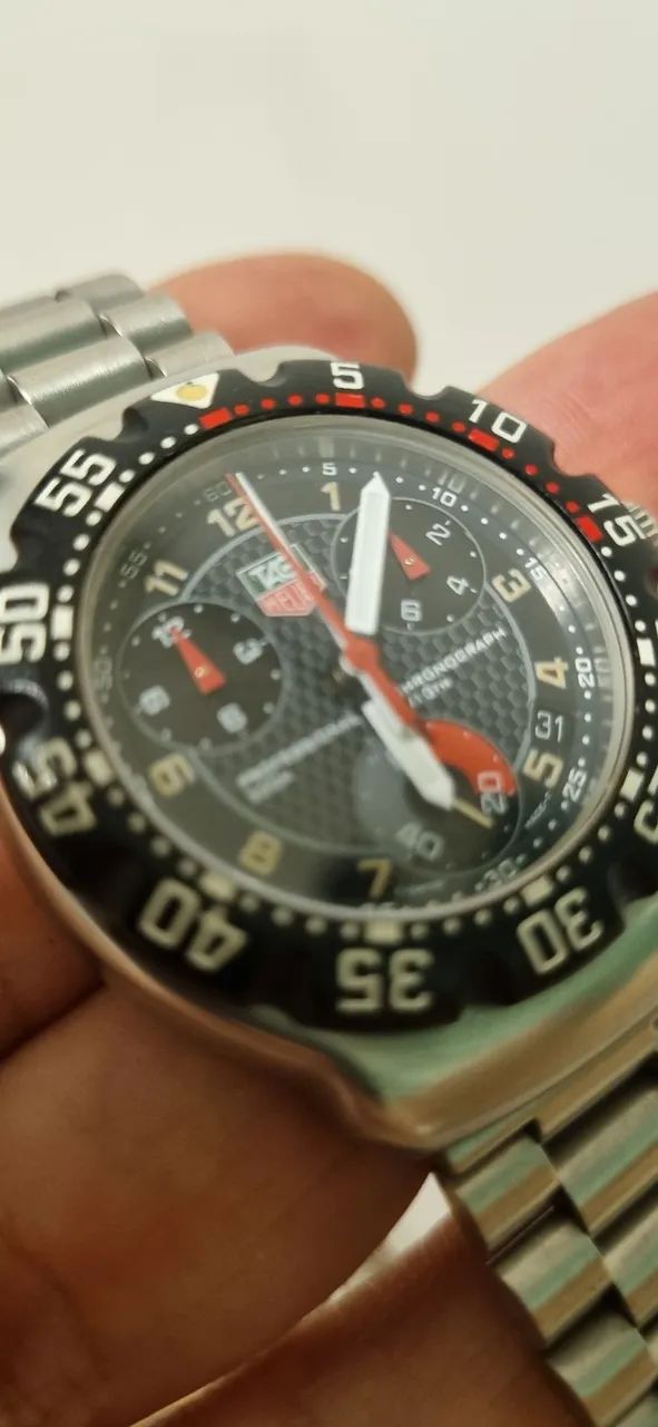 Relógio Tag Heuer Formula 1 chronograph  - Foto 4