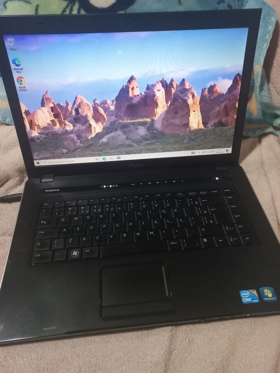 Notebook Dell Core i3 4GB 500HD Bateria Viciada Funciona Normal  - Foto 4
