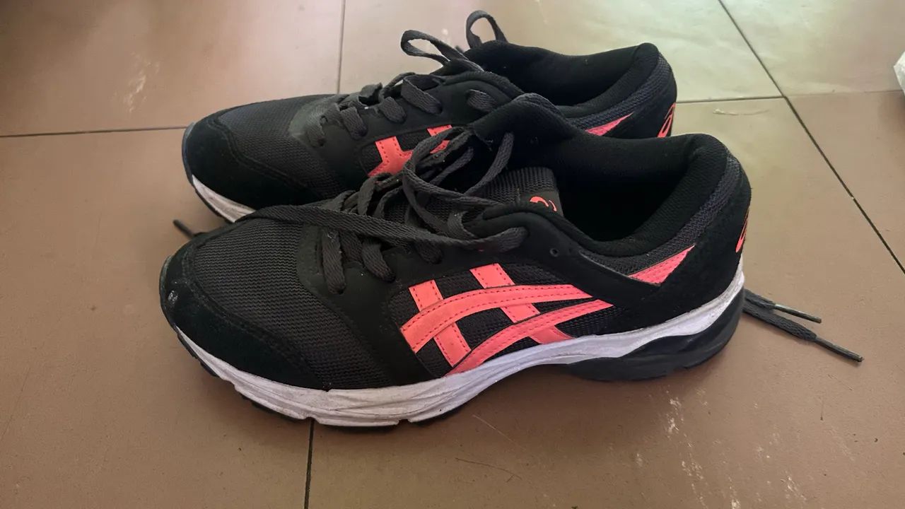 Tênis Asics
