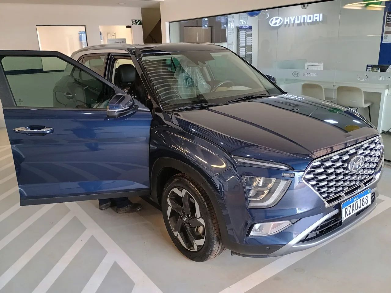 Hyundai Creta Ultimate 2.0 16V Flex AUT 2023 - Foto 2