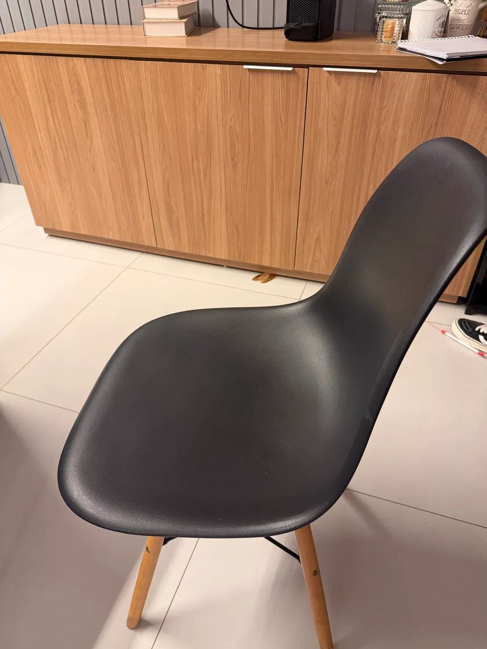 Cadeira Eames Preta - Foto 2