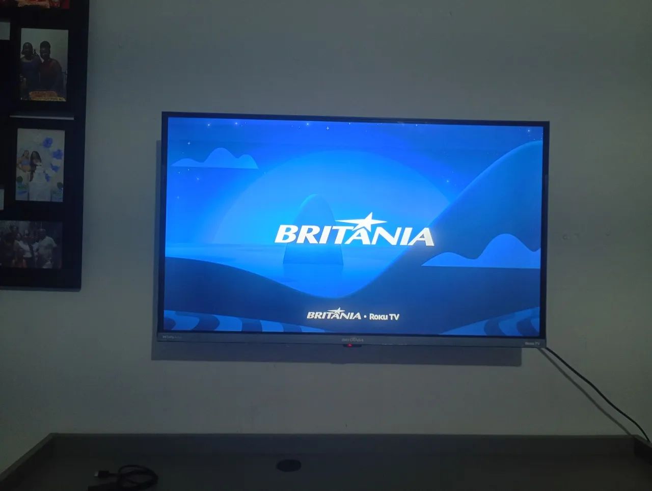 Vendo+smart+tv 32" + rack suspenso. - Foto 2