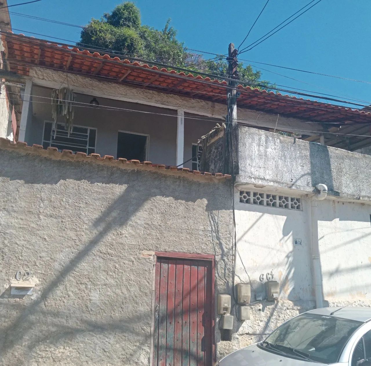 Alugo casa