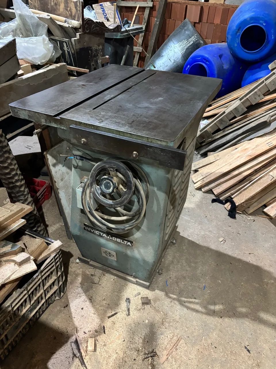 Serra circular marca invicta