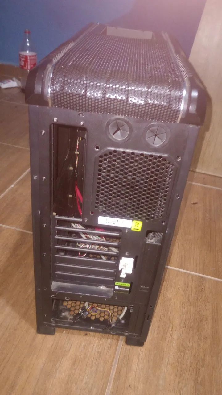 gabinete cooler master premium - Foto 4