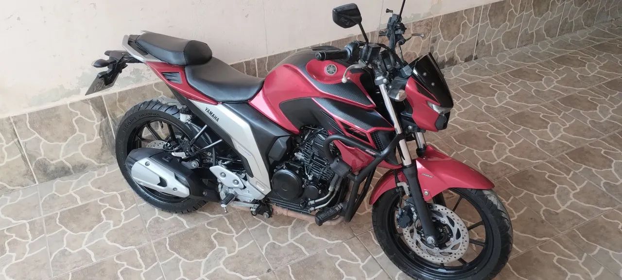 Fazer 250