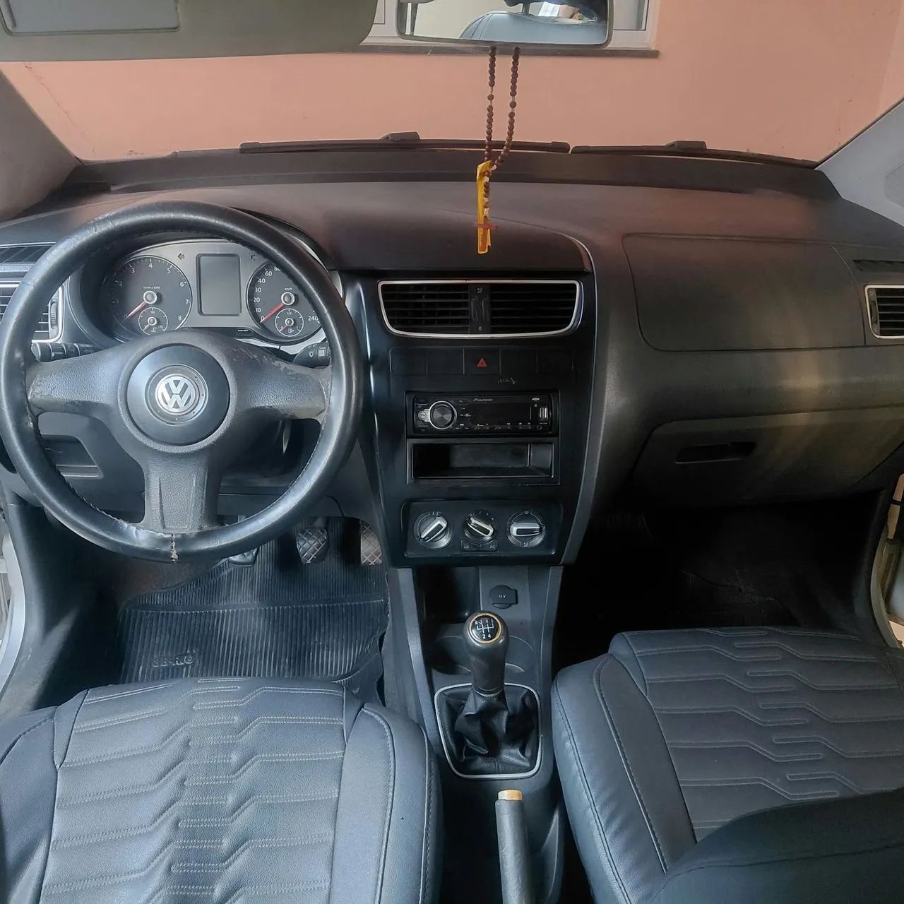 Volkswagen Fox 1.6 MI Total Flex 8V 5P 2011 - Foto 5