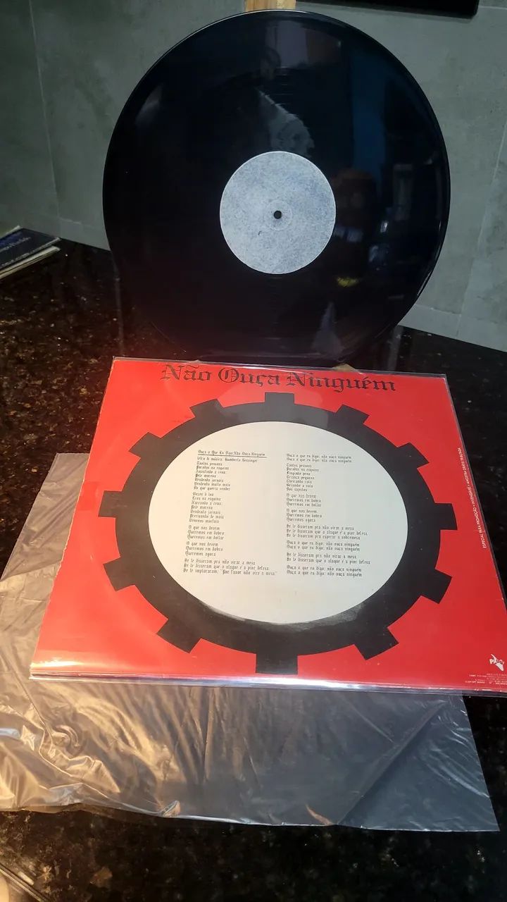 Vinil Titãs - Titanomaquia - Foto 4