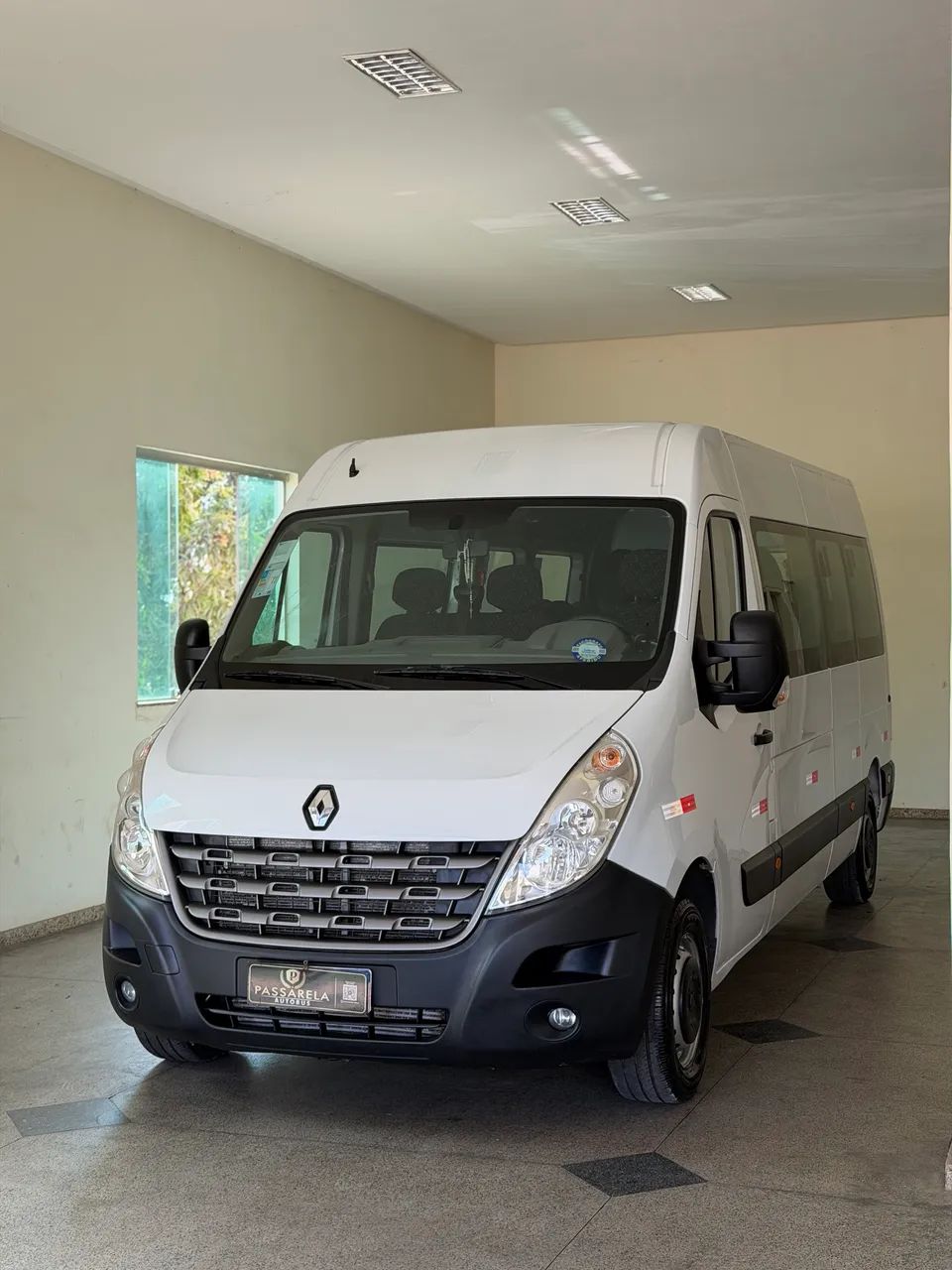 Renault Master 2.3 DCI Executive Longo 16L Dies 2017 - Foto 5