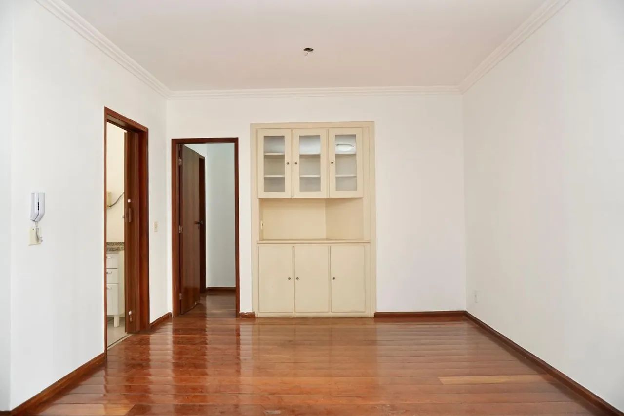 Apartamento à Venda - Funcionários, 3 Quartos, 102 m2 - Foto 2