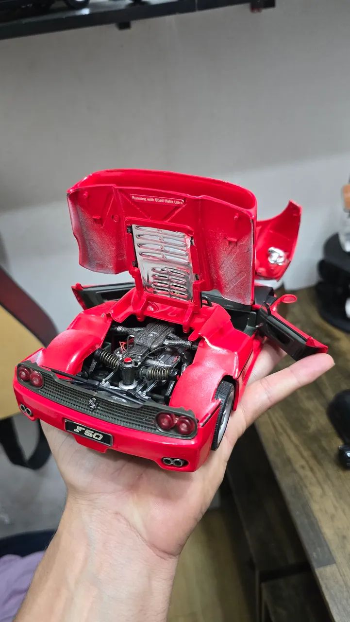 Carrinho miniatura ferrare f15 escala 1:18 - Foto 4