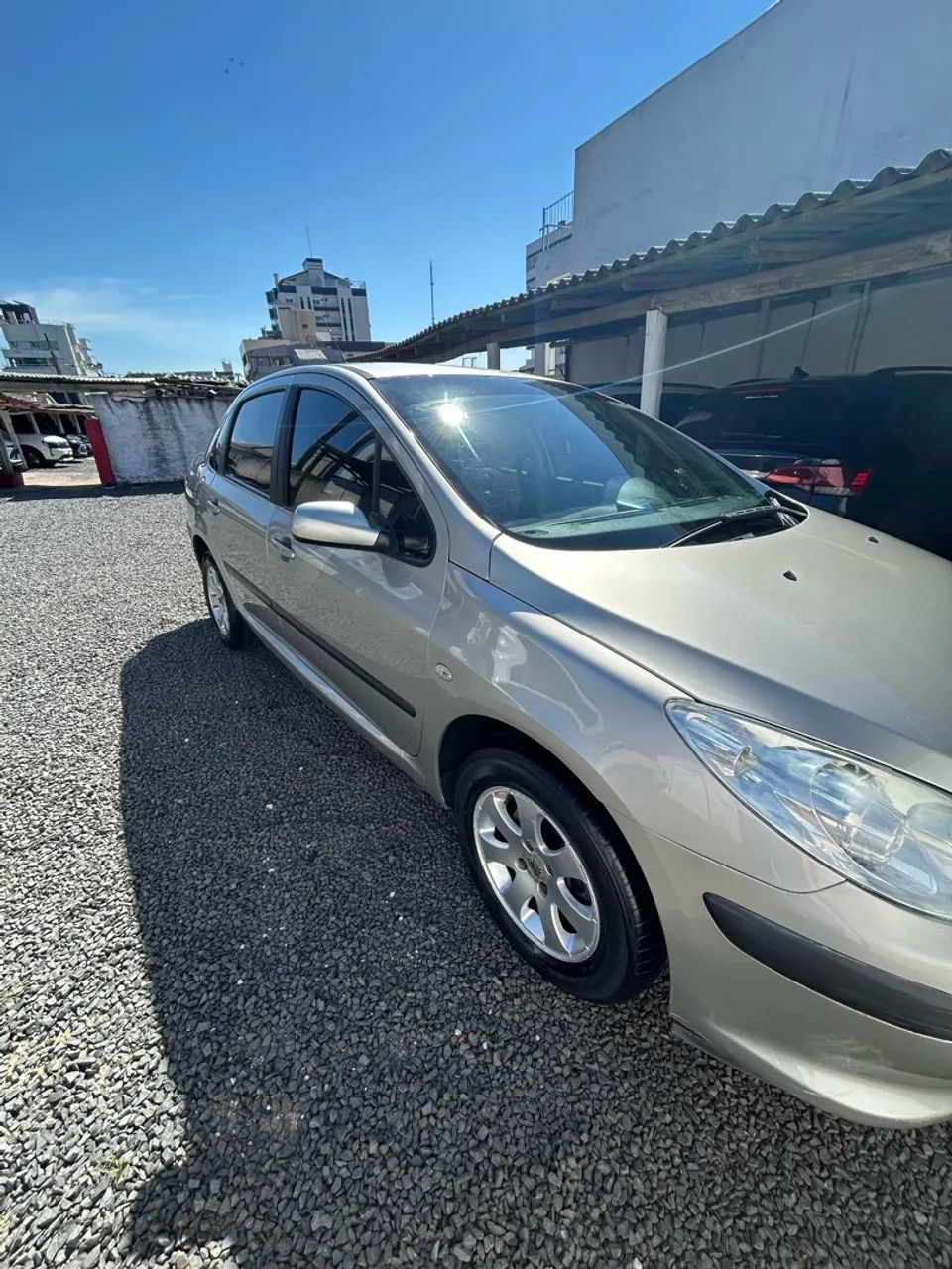 Peugeot 307 307 Sed. Presence 1.6 Flex 16V 4p 2008