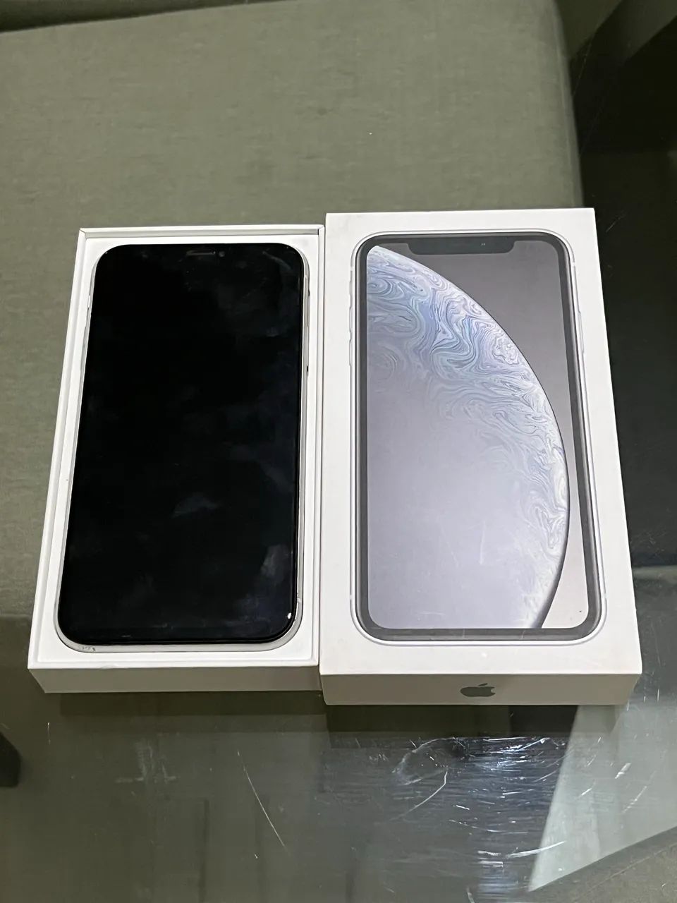 Iphone XR 128GB - Foto 2