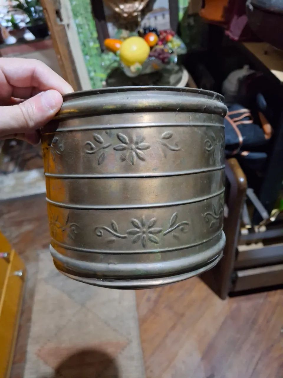Cachepot antigo em metal