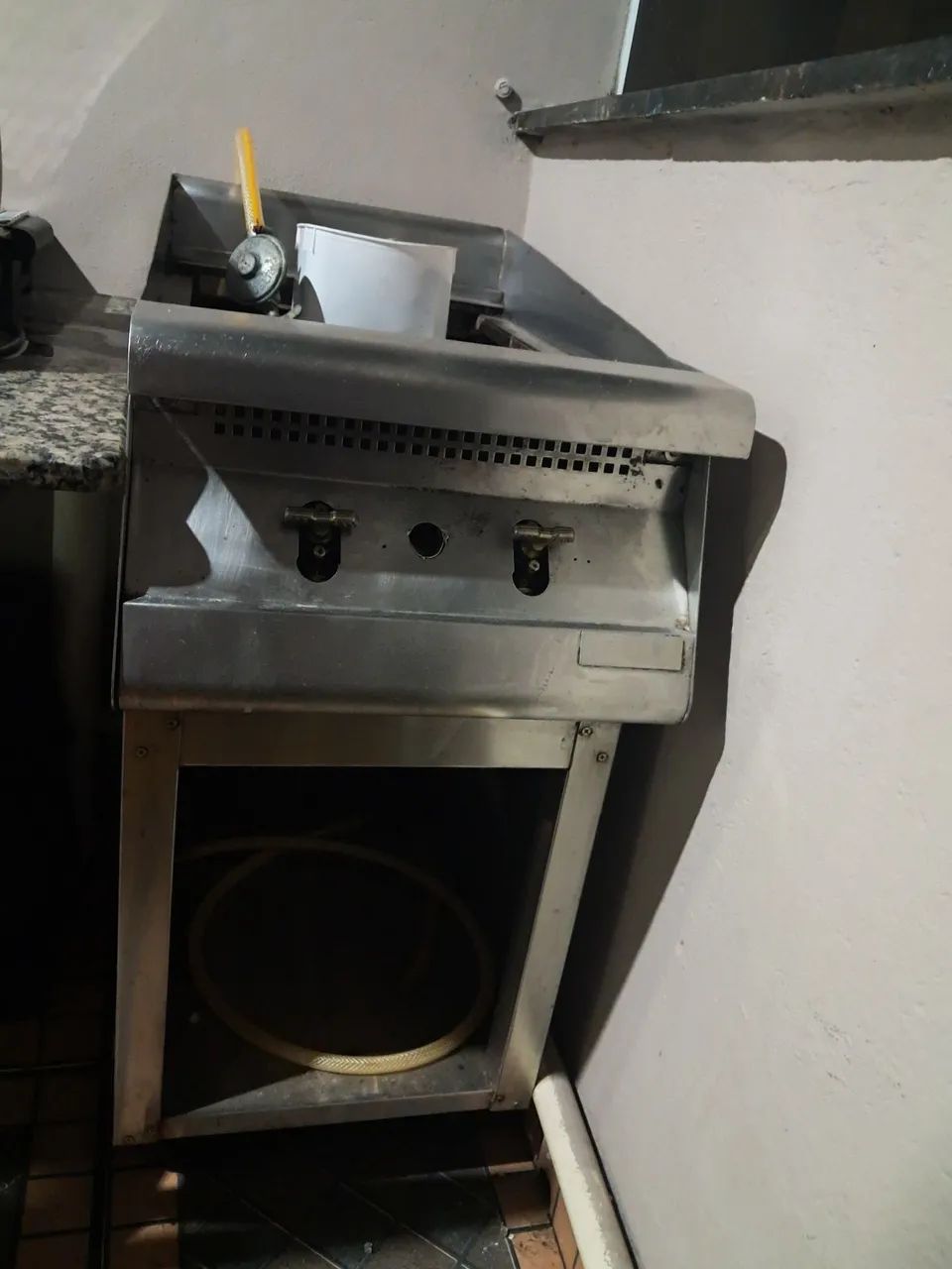 Charbroile a gas  - Foto 2