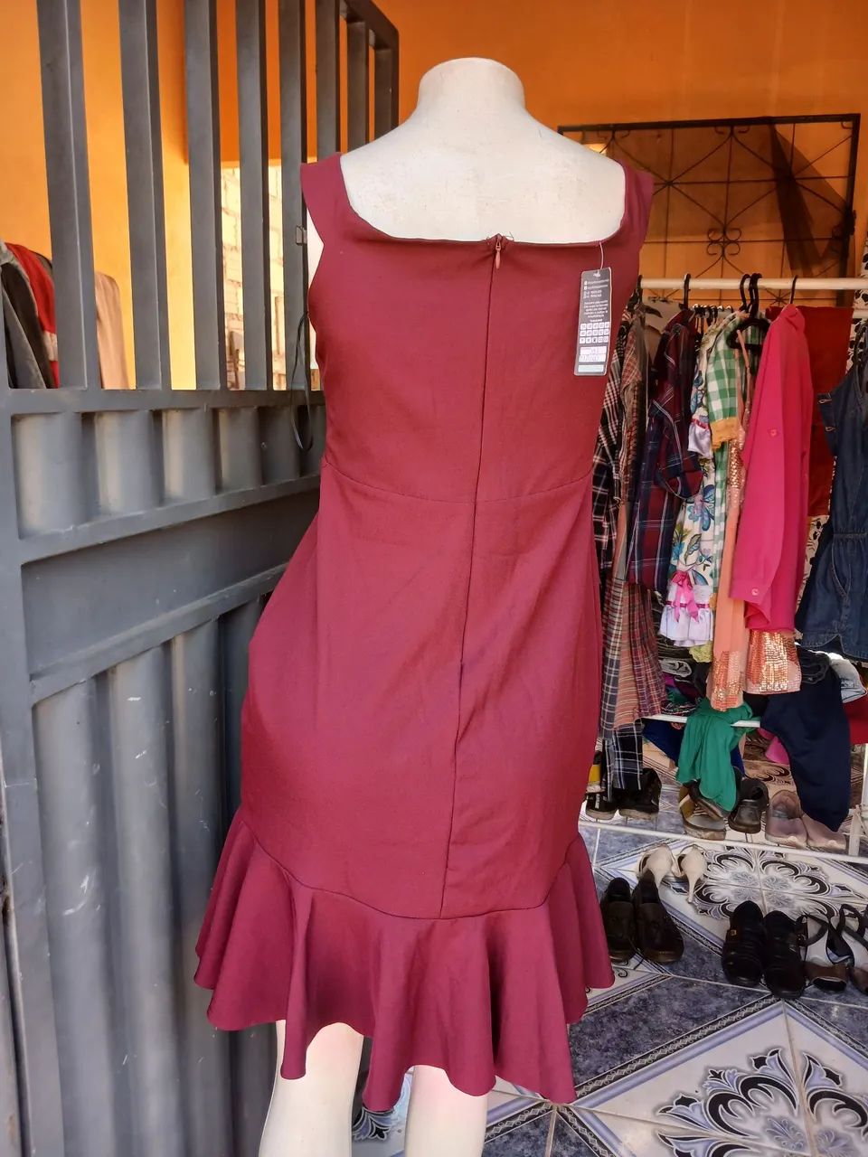 Vestido com bojo. - Foto 2