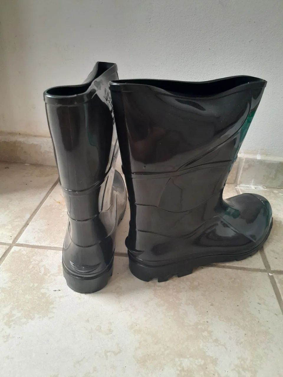 Bota de chuva 44/45 - Foto 2